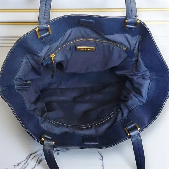 Tory Burch Georgia Quilted Leather Tote Navy Blue Slouchy Golden Hardware - Picture 6 of 17